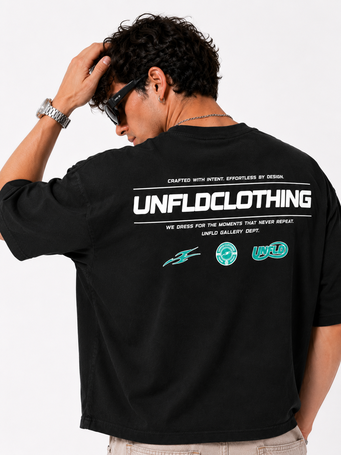 Black Retro Unfld Tee